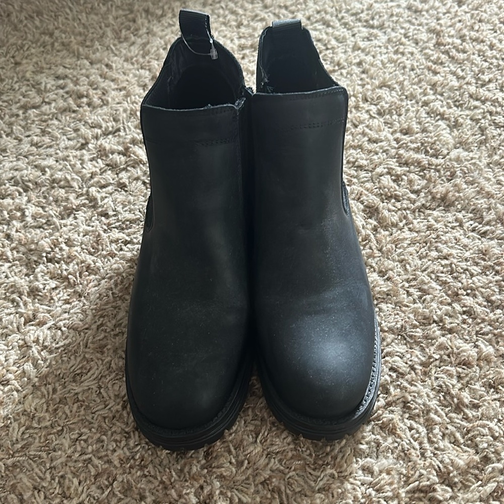 Bull Boxer boots size 9